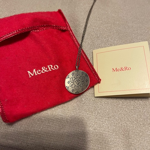 Me&Ro Sterling Silver Chakra flower pendant - Picture 3 of 5